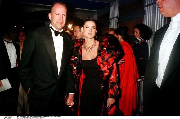 De ce a renunţat Bruce Willis la mariajul cu Demi Moore
