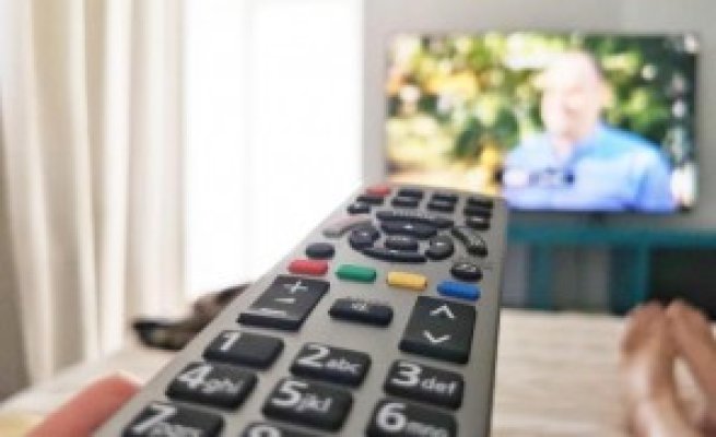Românii vor cumpăra peste 34.000 de televizoare și peste 16.000 de tablete în următoarele 14 zile