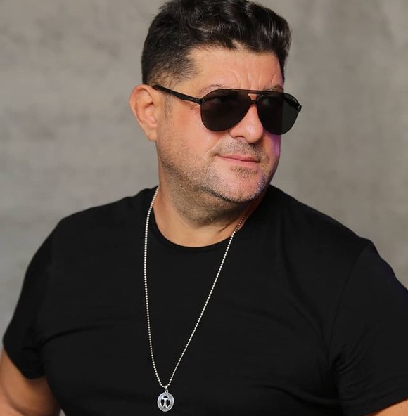 Tavi Colen a făcut Covid de două ori: „O lună întreagă am stat la pat prima dată. Nu puteam să respir“