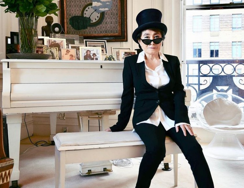 Yoko Ono, adolescenţă chinuită. Tatăl a fost trimis în lagăr, iar mama ei cerşea mâncare