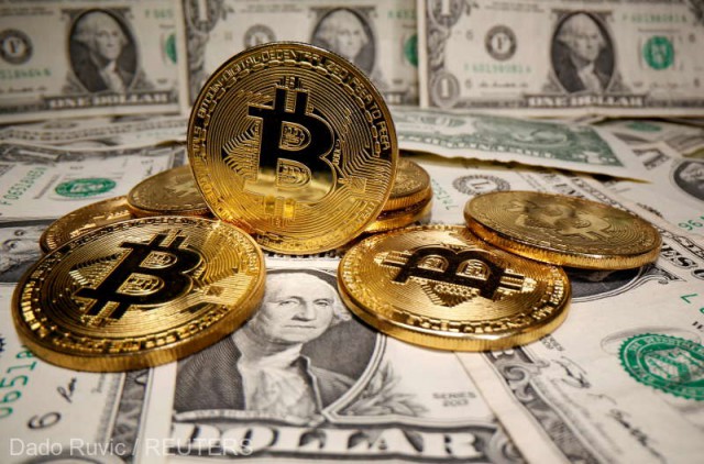 Autorităţile de reglementare bancară adoptă reguli mai dure pentru bitcoin