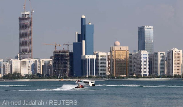 Coronavirus: Mersul la cumpărături este permis în Abu Dhabi doar cu certificat de vaccinare sau test PCR
