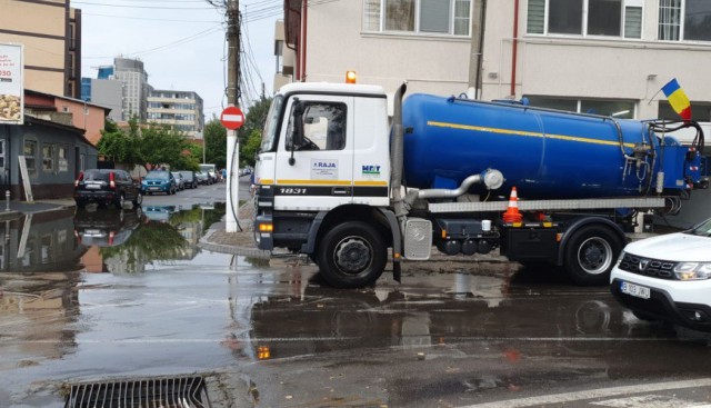 RAJA a înregistrat peste 90 de sesizări pe durata codului portocaliu de ploi
