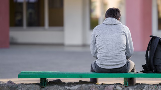 SUA: Numărul tentativelor de suicid în rândul adolescentelor a crescut masiv în timpul pandemiei