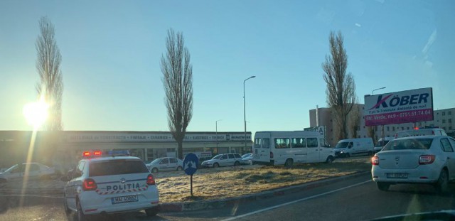 ACCIDENT rutier pe Aurel Vlaicu: VICTIMA, un BICICLIST!