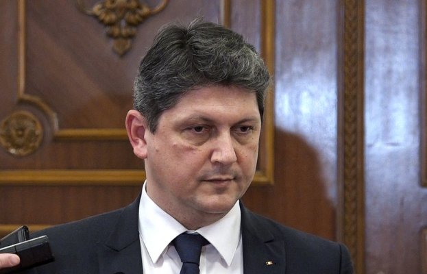 Corlăţean, după vizita preşedintei Ungariei: Instituţiile statului român au fost lipsite de profesionalism şi slabe