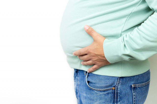 Grăsimea abdominală crește riscul cardiovascular indiferent de IMC-ul persoanei