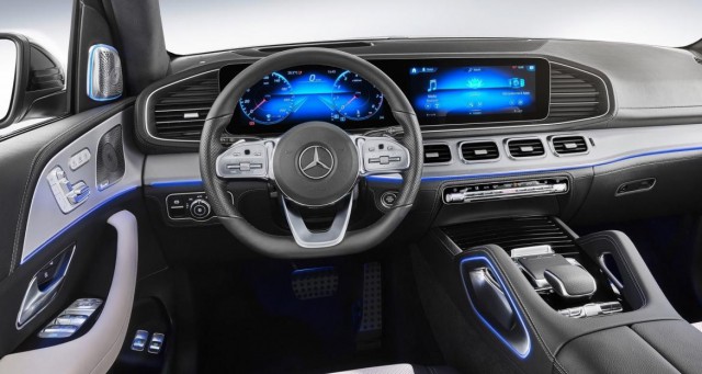 Mercedes-Benz se restructurează şi va grupa brandurile de lux Maybach, AMG şi G Class