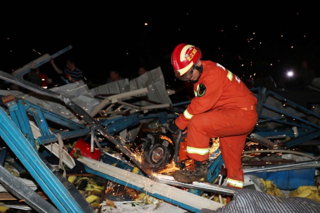 Cel puţin trei morţi după prăbuşirea unei clădiri în China