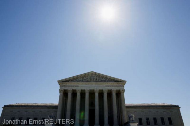 SUA: Curtea Supremă refuză să anuleze legislaţia Obamacare