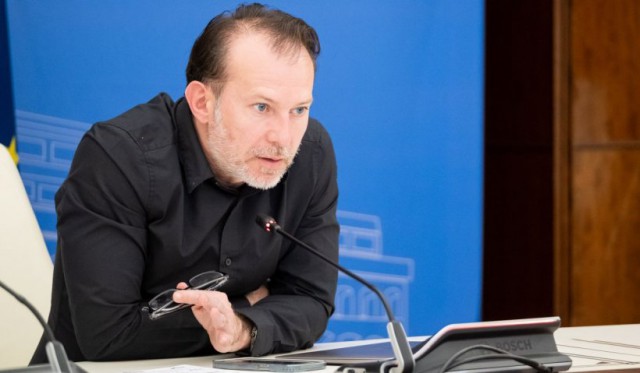 Florin Cîțu: 'Cel mai important pentru persoanele vaccinate este viața'