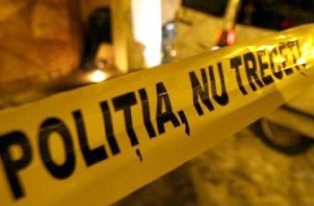 Scene horror: Un buzoian și-ar fi ucis mama și îngropat-o în spatele wc-ului
