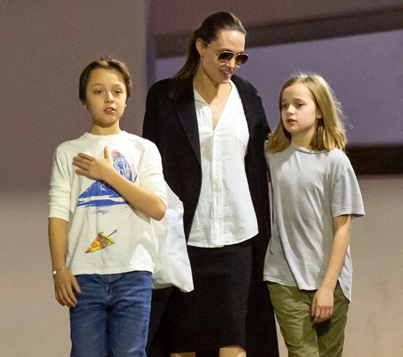 Fiul cel mic al Angelinei Jolie, copia fidelă a lui Brad Pitt! Cum arată mezinul familiei