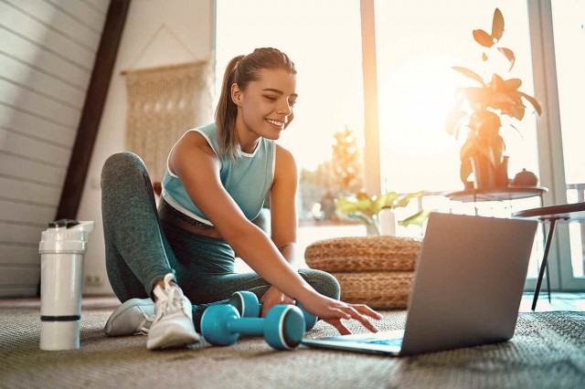 Trenduri în fitness în 2021. Cum s-a schimbat modul în care facem mișcare?