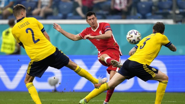 Fotbal - EURO 2020: Suedia a învins Polonia (3-2) şi a câştigat Grupa E