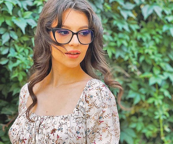 Cleopatra Stratan a scăpat de Bac şi s-a mutat în Bucureşti cu iubitul