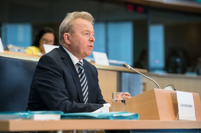 După trei ani de negocieri, UE a ajuns la un acord cu privire la reforma PAC