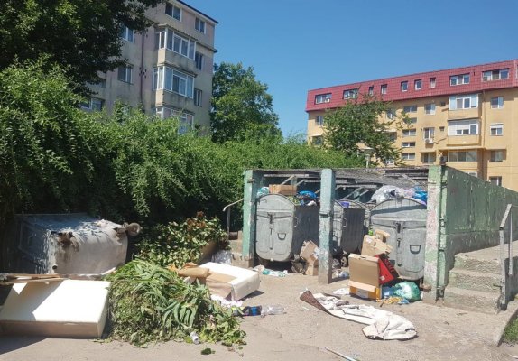 Nu uitați! Deșeurile voluminoase se ridică gratuit