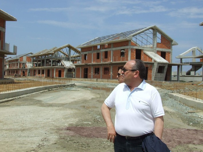 PRIMĂRIA lui CHIȚAC îi TÂRĂȘTE pe italienii de la FinCoGeRo la Curtea Supremă PRIMĂRIA lui CHIȚAC îi TÂRĂȘTE pe italienii de la FinCoGeRo la Curtea Supremă