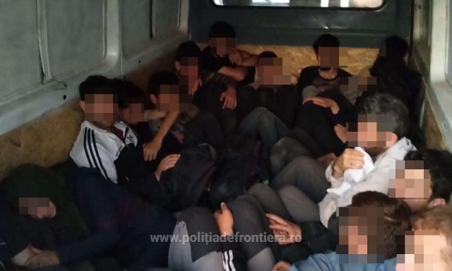 Mai mulți MIGRANȚI au fost DEPISTAȚI de polițiștii de frontieră constănțeni