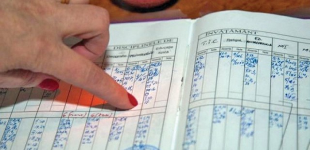 Mediile elevilor în acest an școlar vor fi încheiate cu doar două note pe disciplină