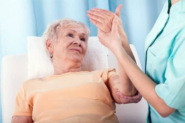 Cum prevenim și combatem osteoporoza