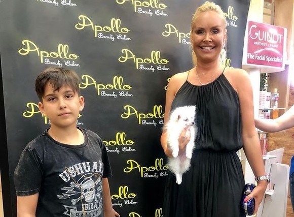 Vica Blochina, în lacrimi din cauza lui Victor Pițurcă! „Îl striga copilul tată și nu s-a uitat la el“