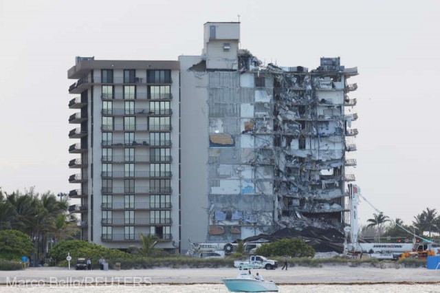 SUA: Imobilul parţial prăbuşit din Florida a fost demolat în totalitate. VIDEO
