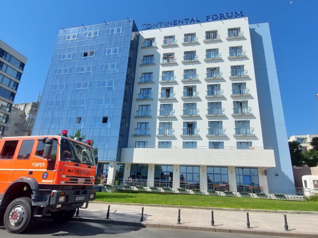 INCENDIU la hotelul IBIS din Constanța VIDEO