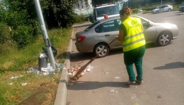 Străzile, trotuarele, locurile de joacă şi zonele de promenadă, IGIENIZATE