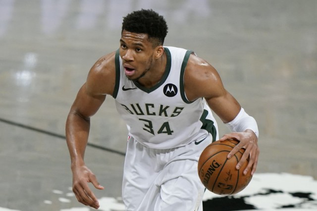 Baschet: Giannis Antetokounmpo de la Milwaukee Bucks, incert pentru primul meci al finalei NBA