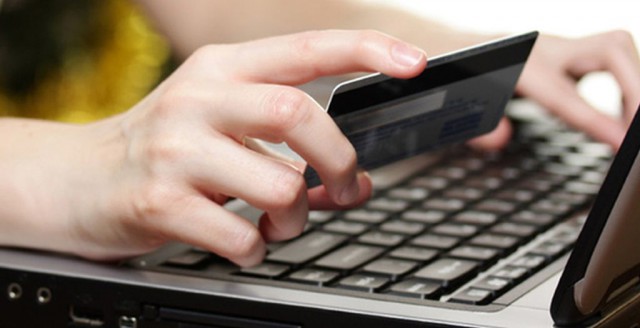 România, pe locul 3 în Europa Centrală şi de Est la comerţ electronic, cu o pondere a tranzacţiilor de 3,32% din PIB