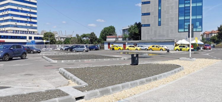 Accesul autovehiculelor, restricționat în două parcări din Constanța