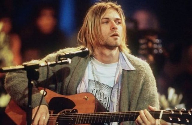 Courtney Love a publicat o fotografie inedită cu Kurt Cobain şi fiica lor Frances Bean