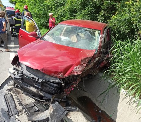 ACCIDENT RUTIER pe DN 2A: Implicat şi un TIR