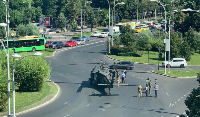 VIDEO! ELICOPTER, ATERIZARE forțată pe un BULEVARD din CAPITALĂ