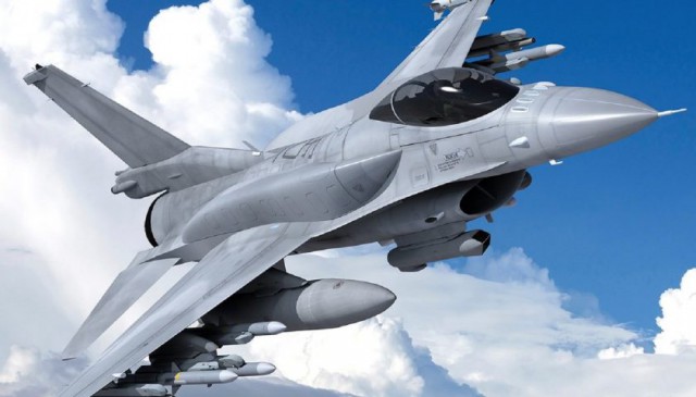 Ucraina nu mai speră să primească în acest an avioane de luptă F-16 