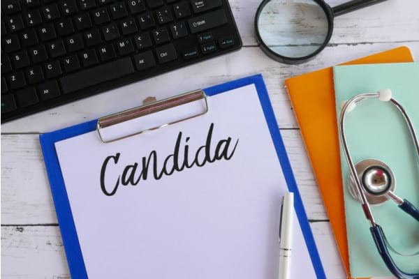 Infecția cu Candida: cum se transmite și ce afecțiuni poate provoca