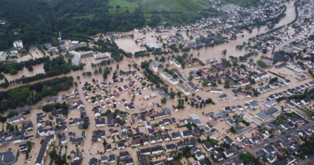 Germania: Armata ajută la operaţiunile de salvare în zonele afectate grav de inundaţii