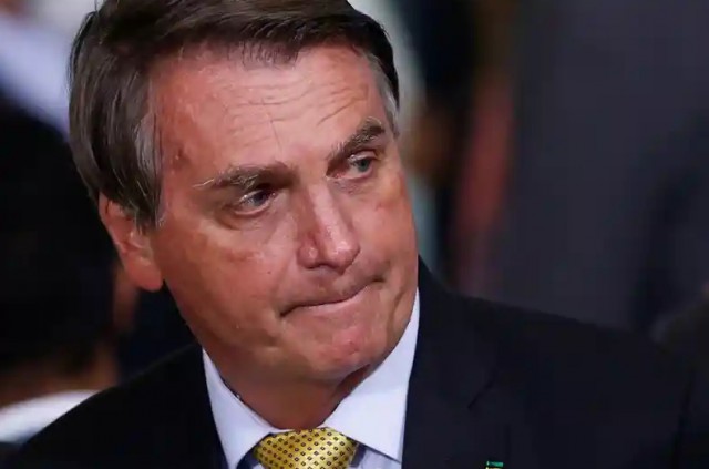 Brazilia: Preşedintele Jair Bolsonaro, spitalizat după o criză persistentă de sughiţ care durează de 10 zile