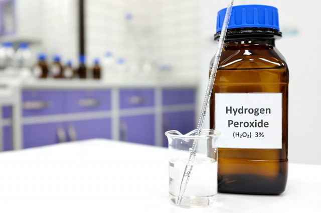 Ce este peroxidul de hidrogen și pentru ce probleme de sănătate se folosește?