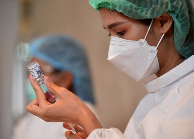 Coronavirus: Thailanda aprobă a treia doză de vaccin pentru personalul sanitar