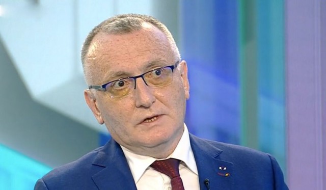 Elevii vor putea participa în luna aprilie la Campania Naţională 'Curăţăm România!'