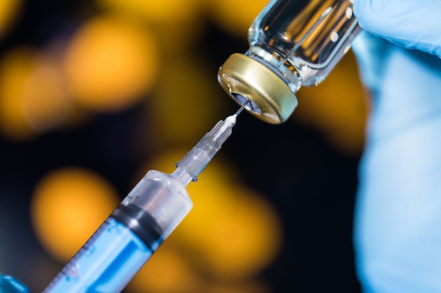 Un vaccin personalizat anticancer a dat rezultate bune într-un studiu pe animale
