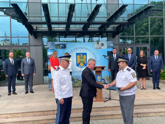 Comisarul șef de poliție Bacaim Petrică a primit distincţia „Poliţistul de frontieră al anului 2021“