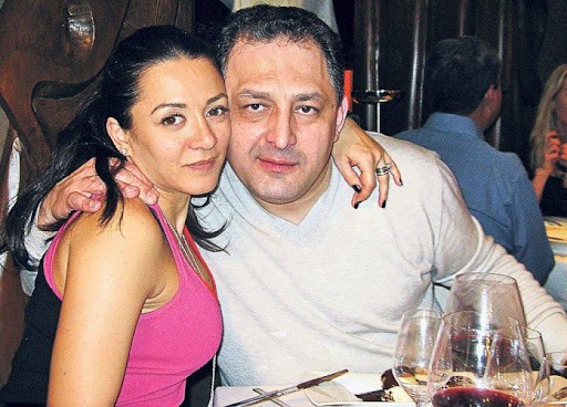 Oana Mizil îl acuză pe Marian Vanghelie că a agresat-o fizic. Soția fostului primar a ajuns la spital