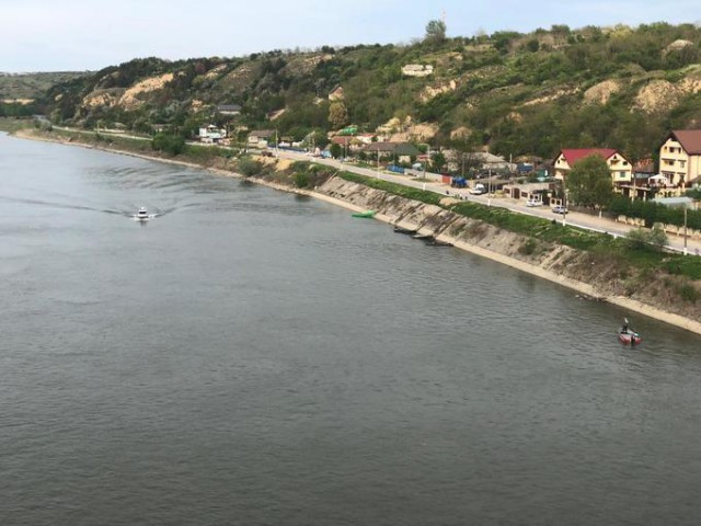 Accident naval pe Dunăre: Tânăr dat dispărut, după ce o ambarcațiune s-a răsturnat