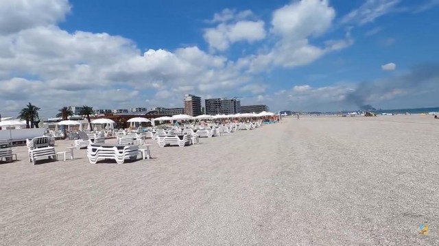 Pentru o ZI în MAMAIA, doi VLOGGERI au PLĂTIT 126 de DOLARI! Video