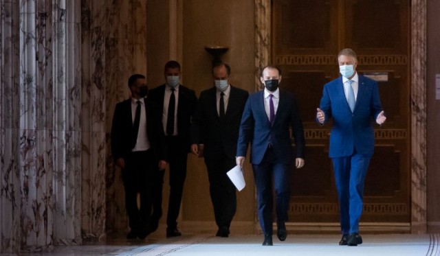 Cîţu pregăteşte lista cu miniştrii pe care îi dă afară, dacă va câştiga şefia PNL