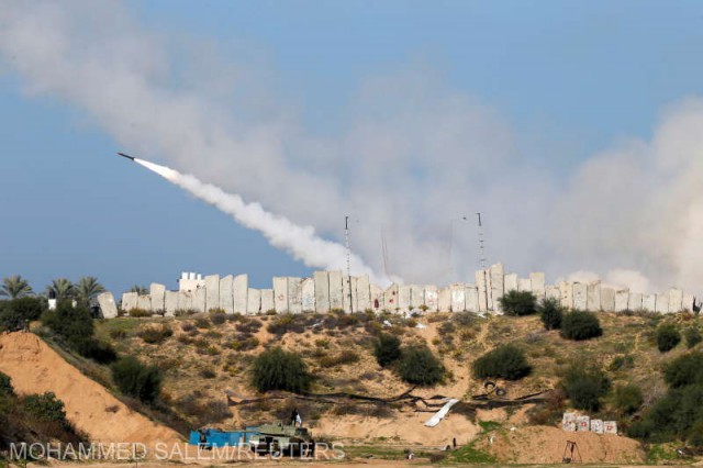 Tiruri de rachetă din Liban înspre Israel, armata israeliană ripostează